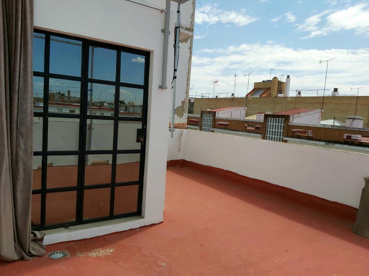 Apartament La Casa De Leon Xiii.Terraza Privada. Parejas Sewilla Zewnętrze zdjęcie