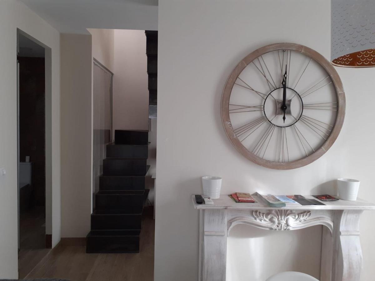 Apartament La Casa De Leon Xiii.Terraza Privada. Parejas Sewilla Zewnętrze zdjęcie